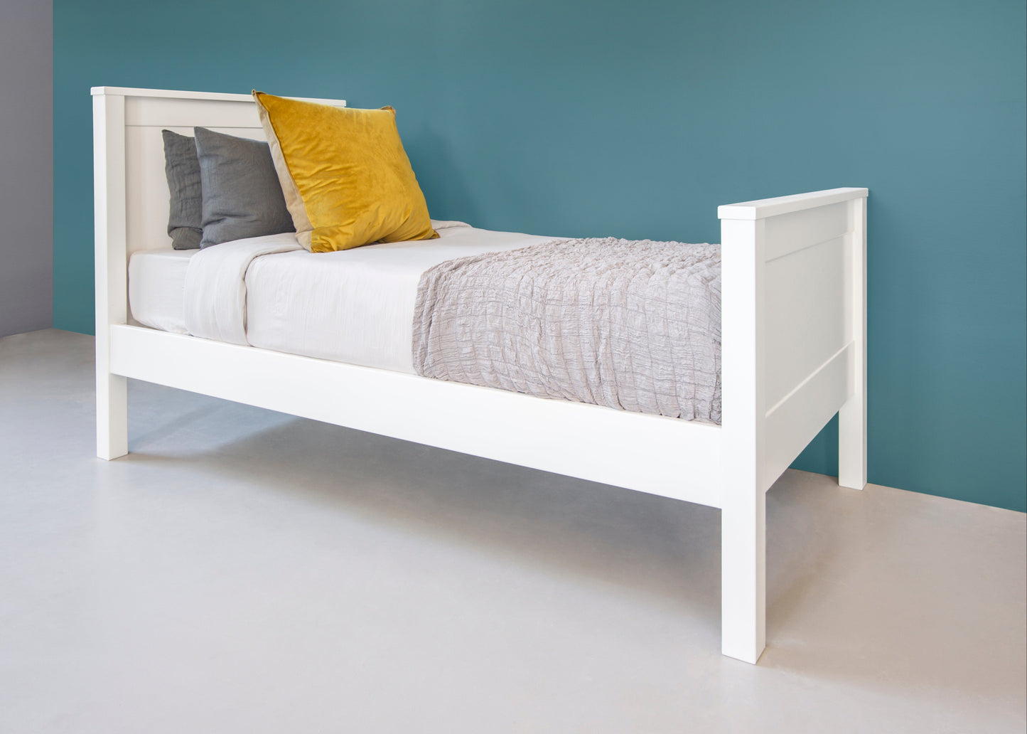 Archer 1 classic bed - The Room