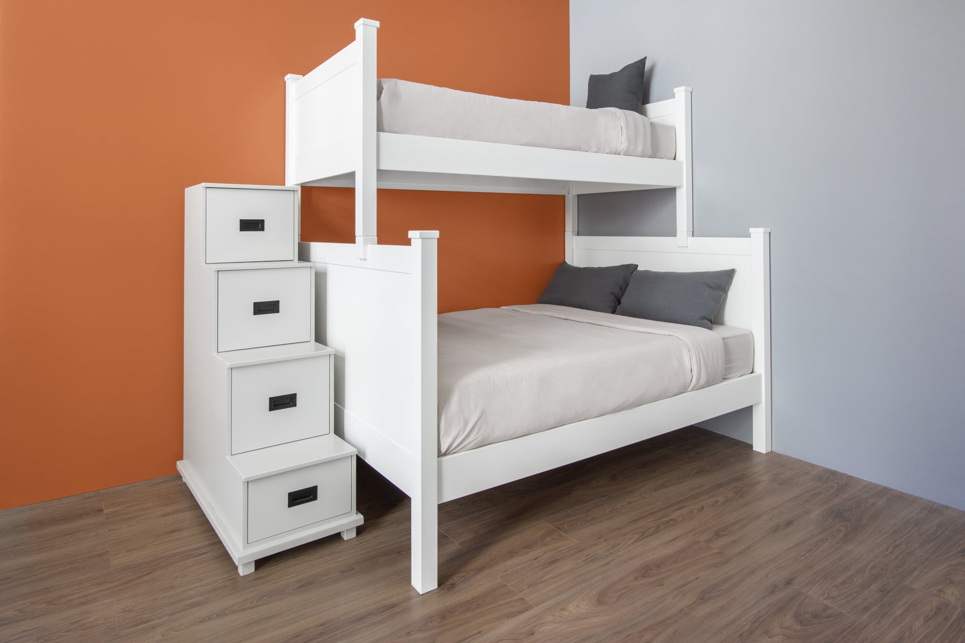 Lynx 2 double bunk bed - The Room