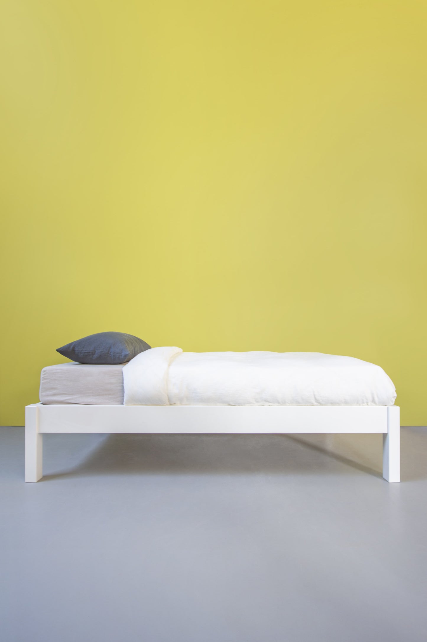 Pavo Bed - The Room